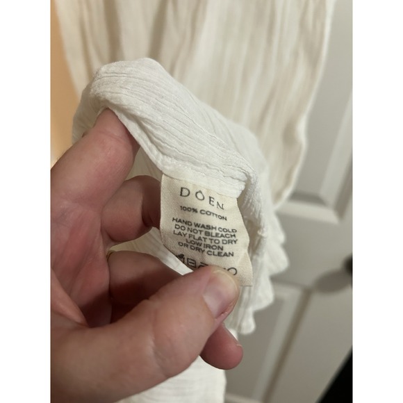 Doen Square neckline with crochet scallop trim, puff sleeves, pleated Dress Larg - Picture 8 of 14